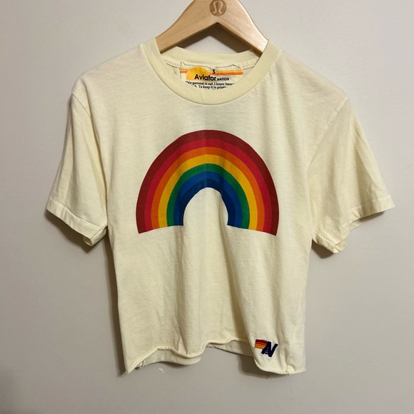 ⭐️Aviator Nation Rainbow t shirt⭐️ - Picture 5 of 7